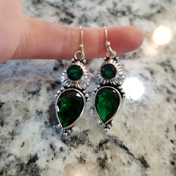 Vintage Jewelry - Vintage Emerald Green Sterling Silver Earrings